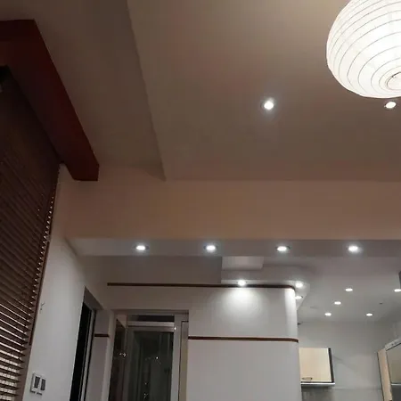 Zen - On Metro, Ultra Fast Wi-fi Apartment *